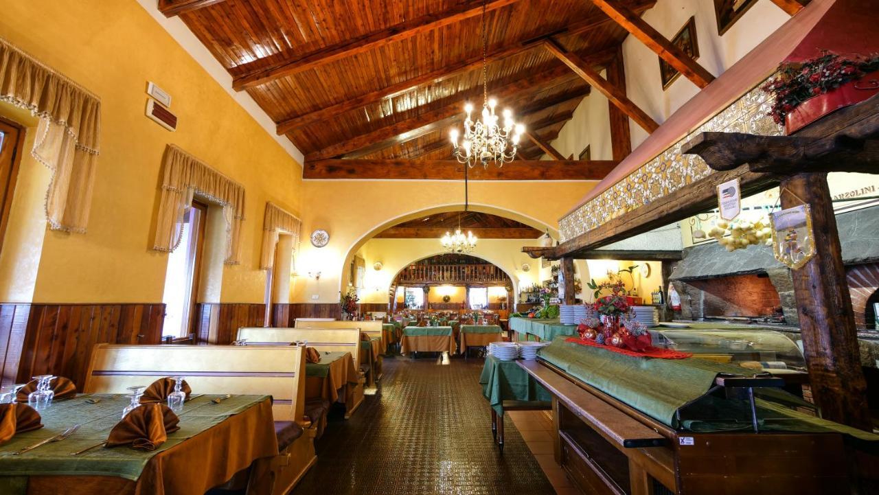 Hotel Ristorante La Nuova Fattoria Carsoli Extérieur photo
